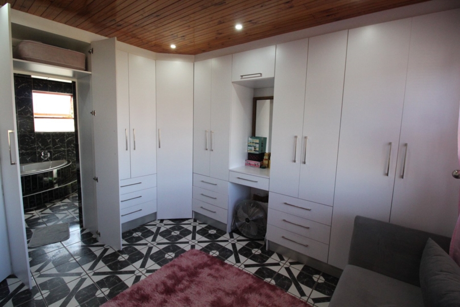 3 Bedroom Property for Sale in Bethelsdorp Eastern Cape